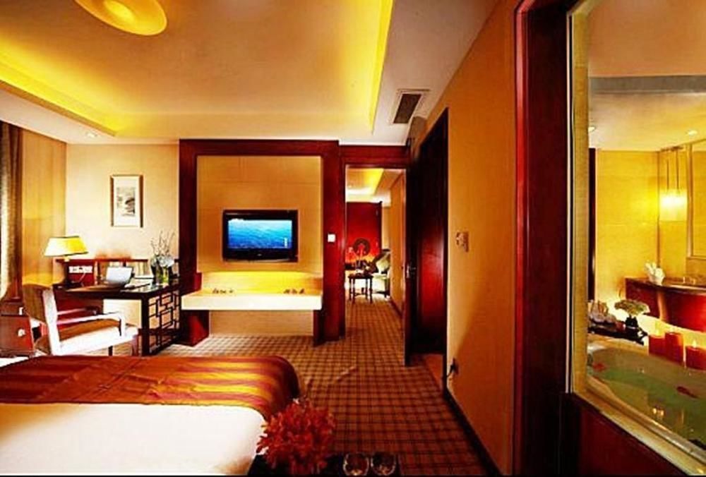 Taihu Bay New Century Hotel Jiangsu Гуанджоу Екстериор снимка